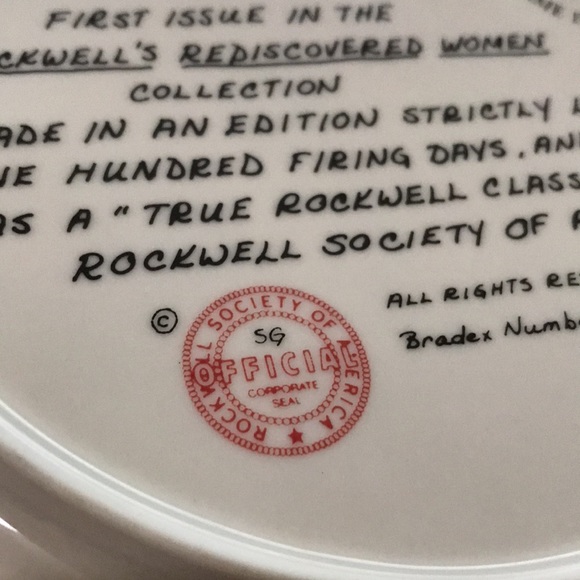 Dreaming in the Attic Plate | Norman Rockwell’s Rediscovered Women Collection - Picture 9 of 10